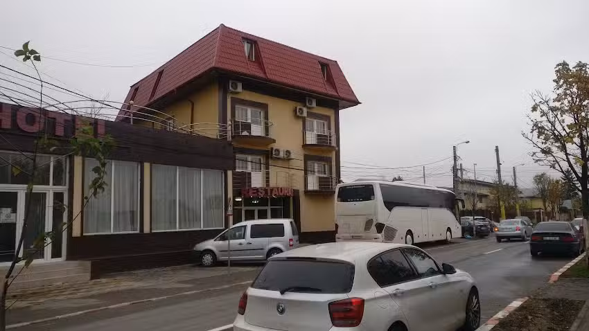 Хотел Империал