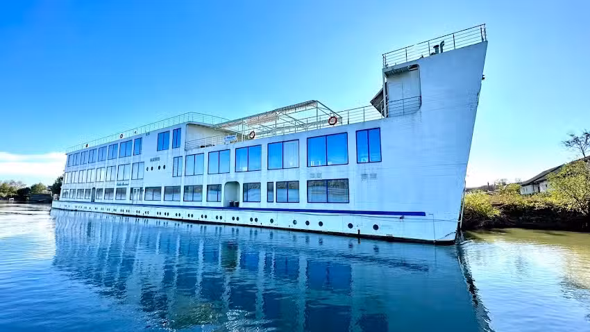 Hotel Plutitor Bella Marina