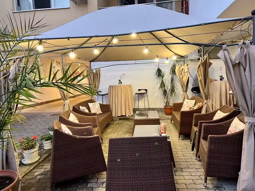 Хотел Вандия