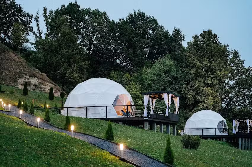 Kallias Dome &Uuml;d&uuml;lőhely