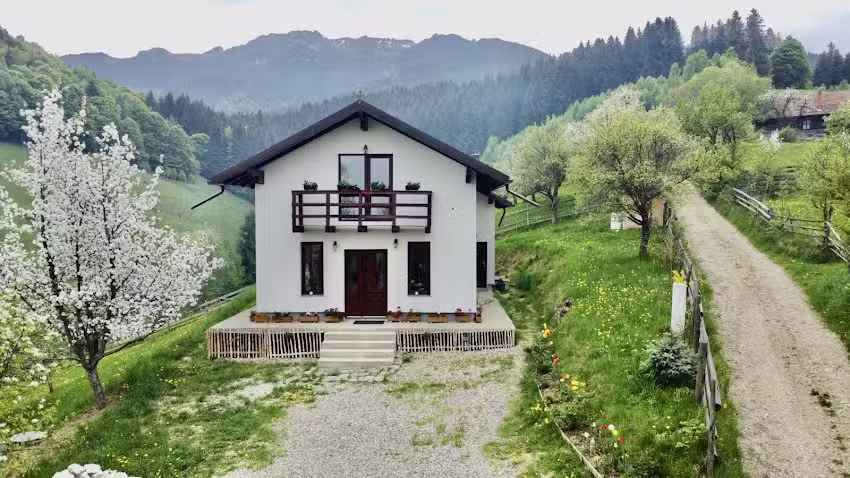 A h&aacute;zik&oacute;ban