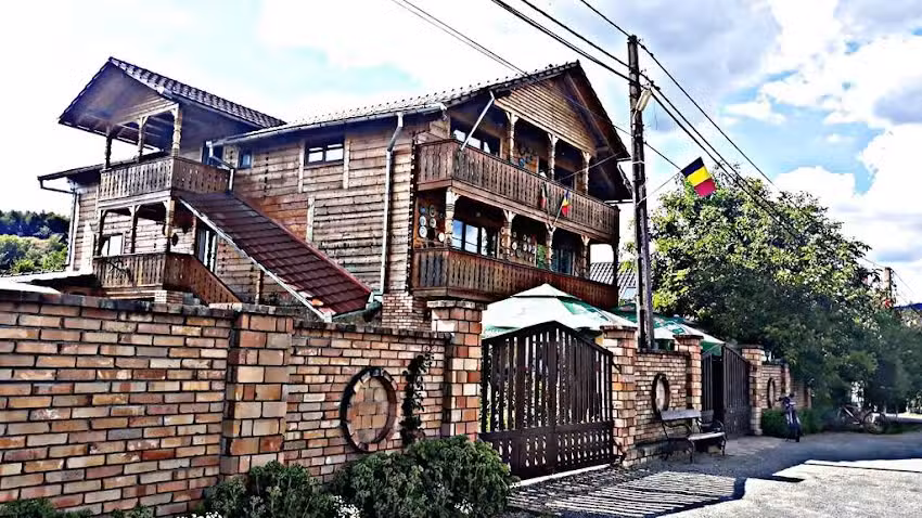 Presso la Vecchia Corte