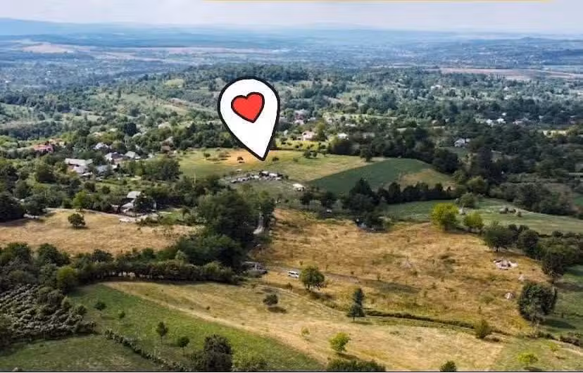A mi h&aacute;zunkban, Danesti