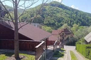 Laleaua &ndash; maison cl&eacute; en main Praid