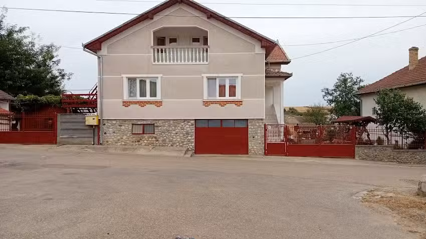 Pensione Lőcsei
