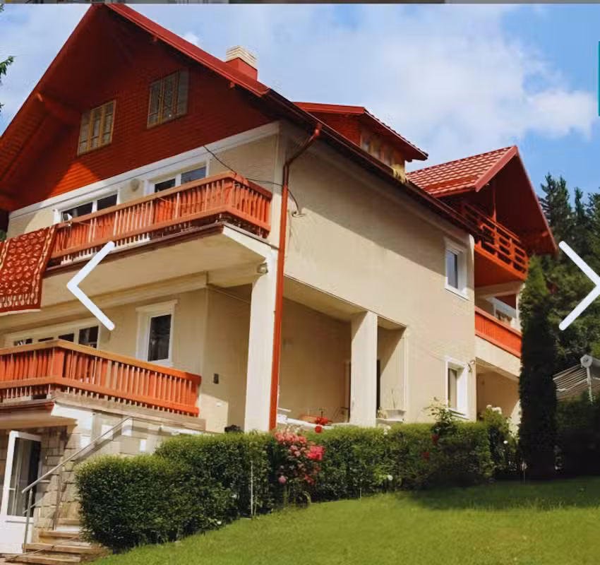 Luna House Busteni