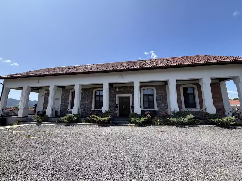 Manzovela Guest House