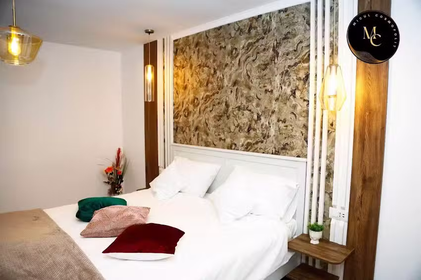 Мали космополитан