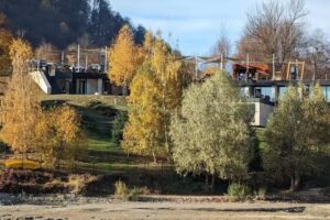 Мира от Атра