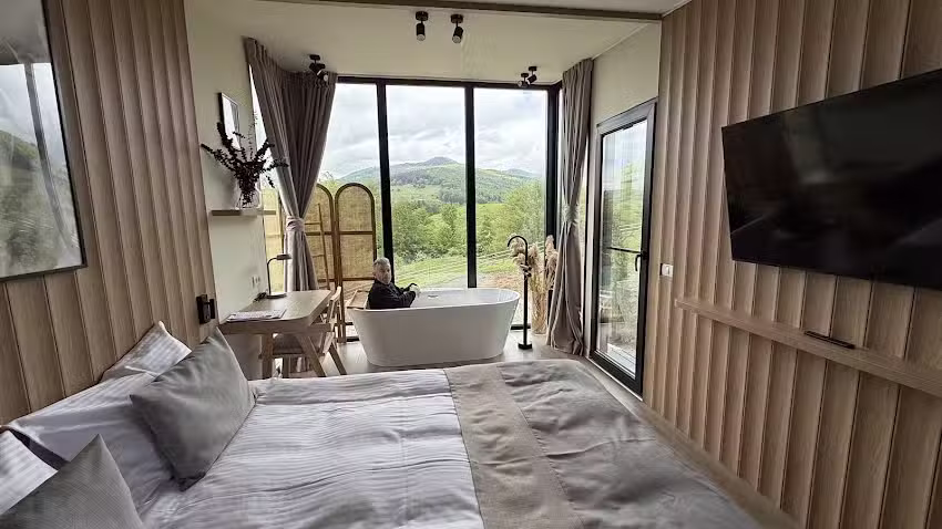 Moon Valley Comarnic