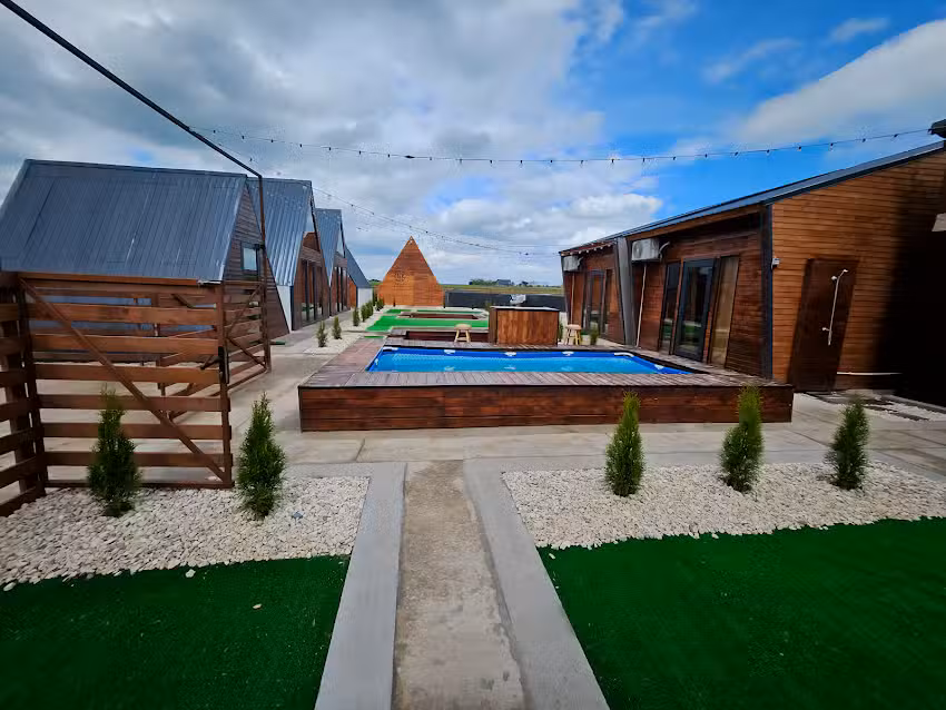 Ван и Кос Ресорт