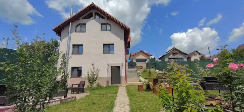 Оскар Резиденс