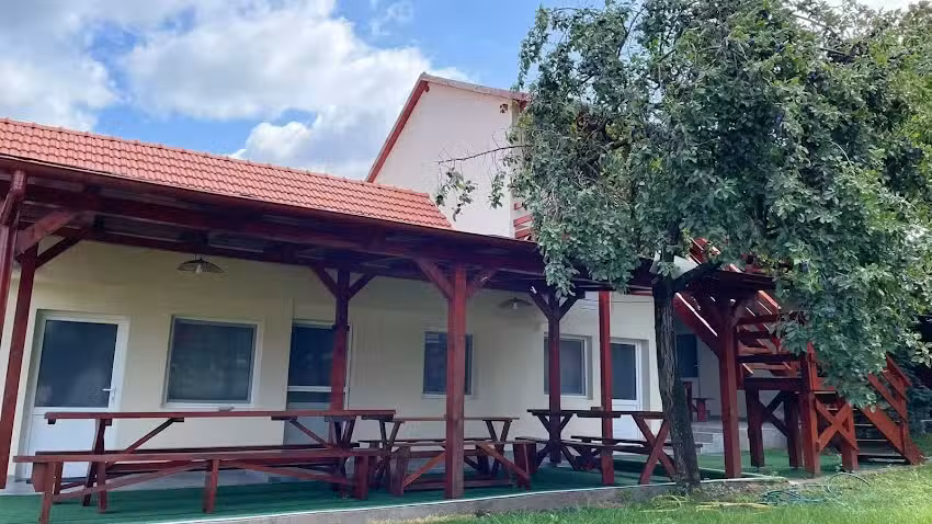 Bolos Guesthouse