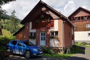 Къща за гости Дора