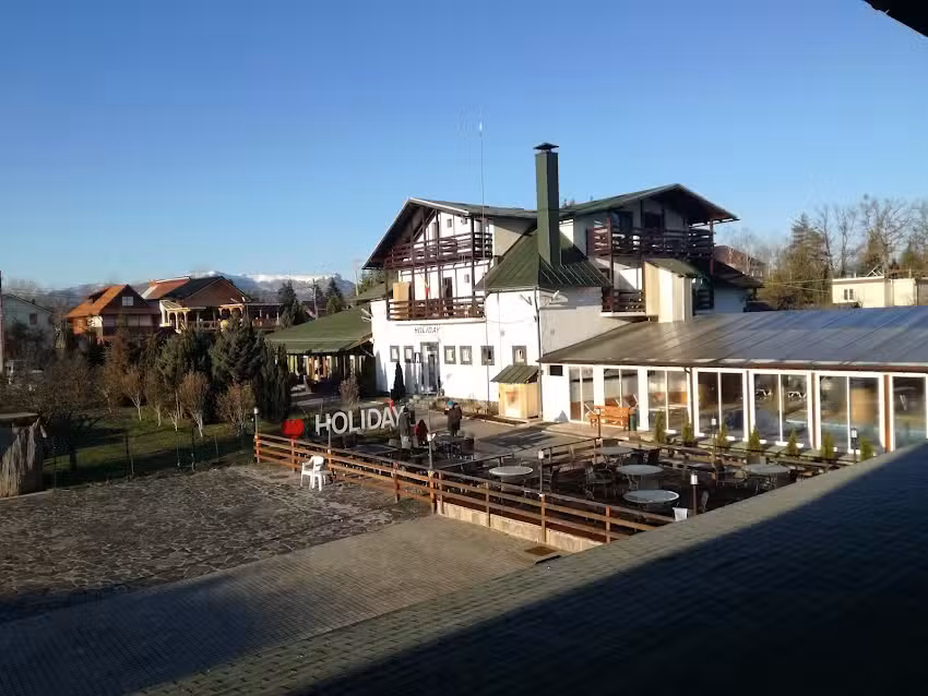 Pensiunea Holiday