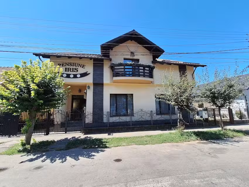 Pensiunea Iris
