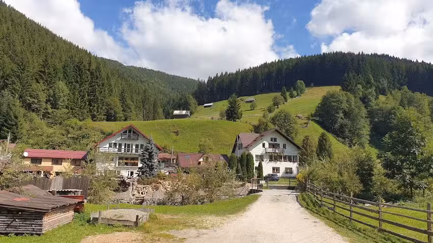 Пансион Тара