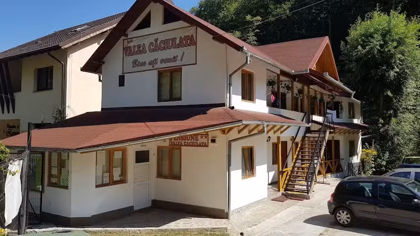 Пансион у долини Качулата