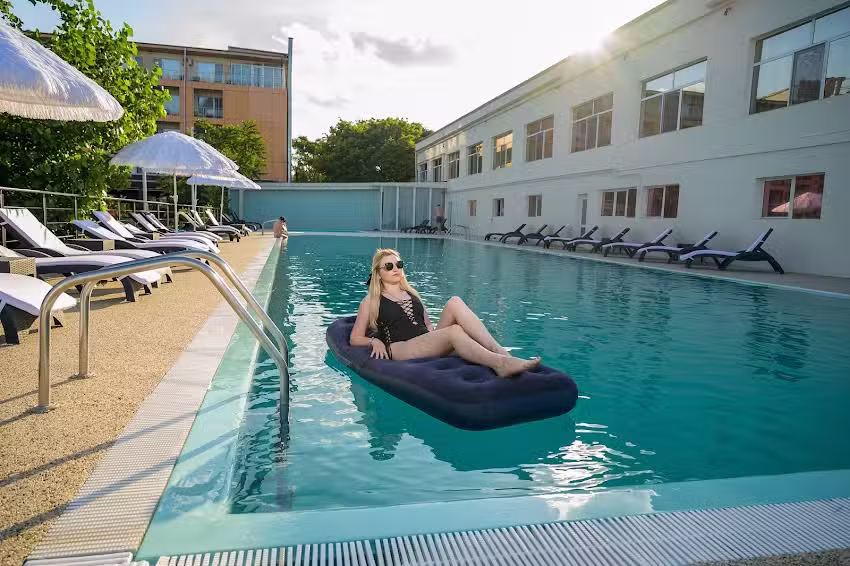 Хотел &bdquo;Кралица Вера&ldquo;