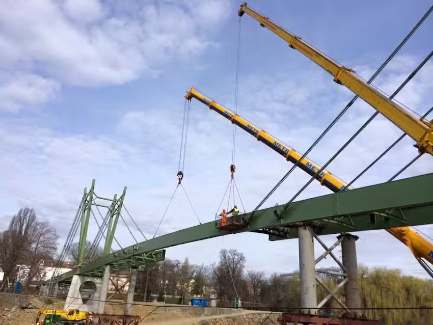 Реконс Арад