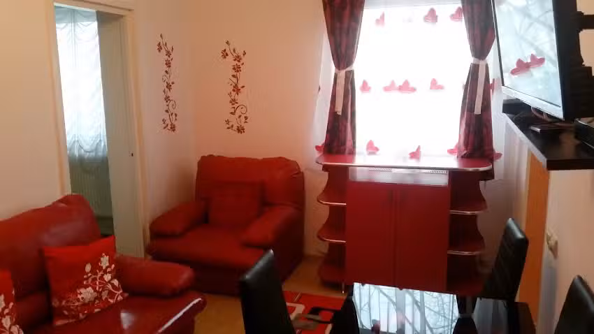 Red Houseauu77777h;&;