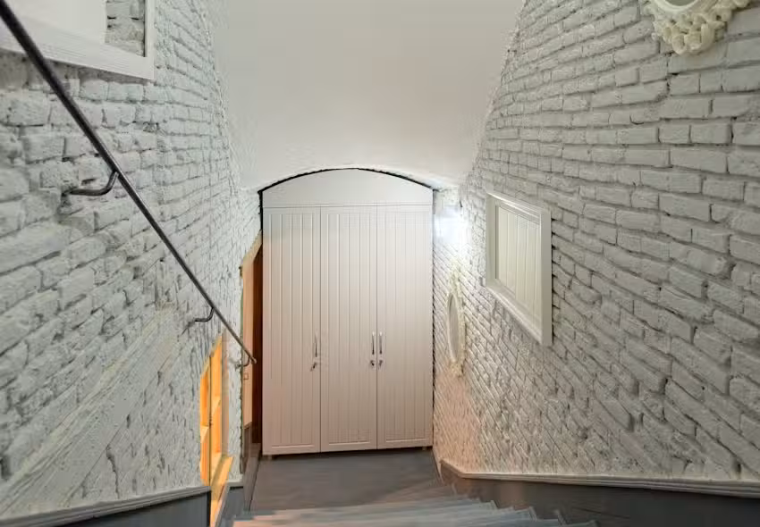 REPUBLICII RESIDENCE