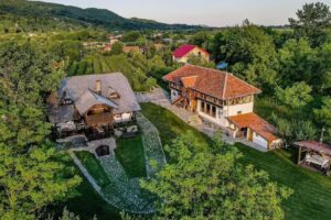 Село Банулуи