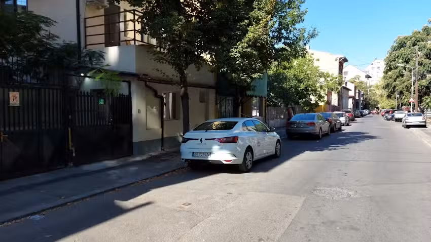 Станфорд Стефан цел Маре АпартХотел