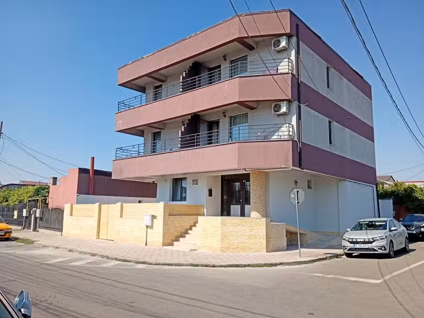 Studio-Apartment LUXOR