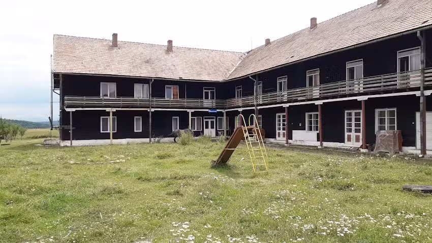 Логор Салисте II