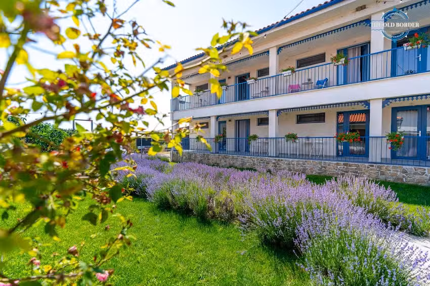 Старата граница