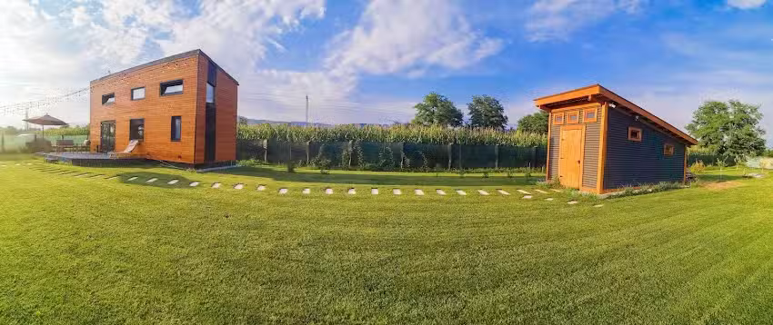 Apr&oacute; H&aacute;z BF