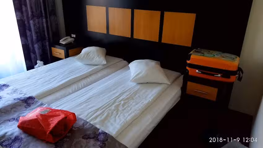 Bellevue v&aacute;g&oacute;deszka