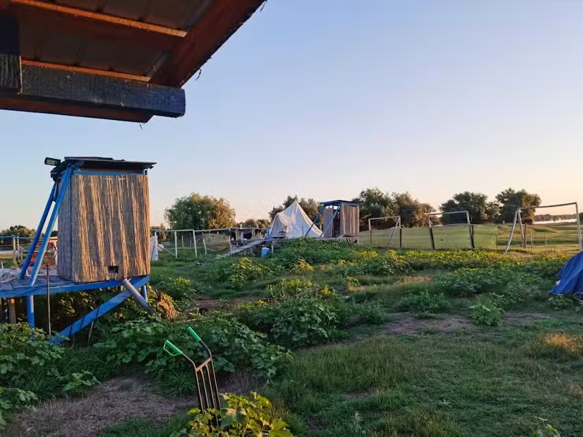 Touch&eacute; Glamping