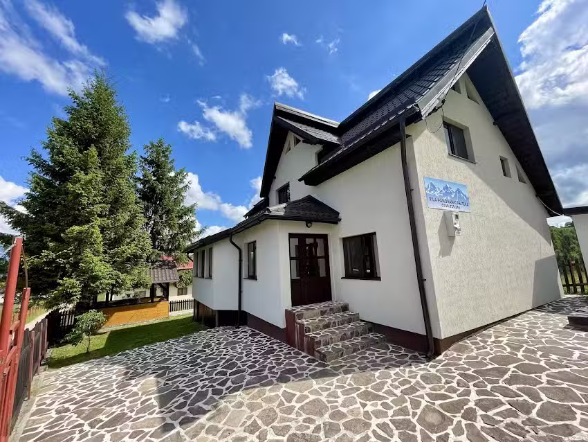 Панорамска пећинска вила