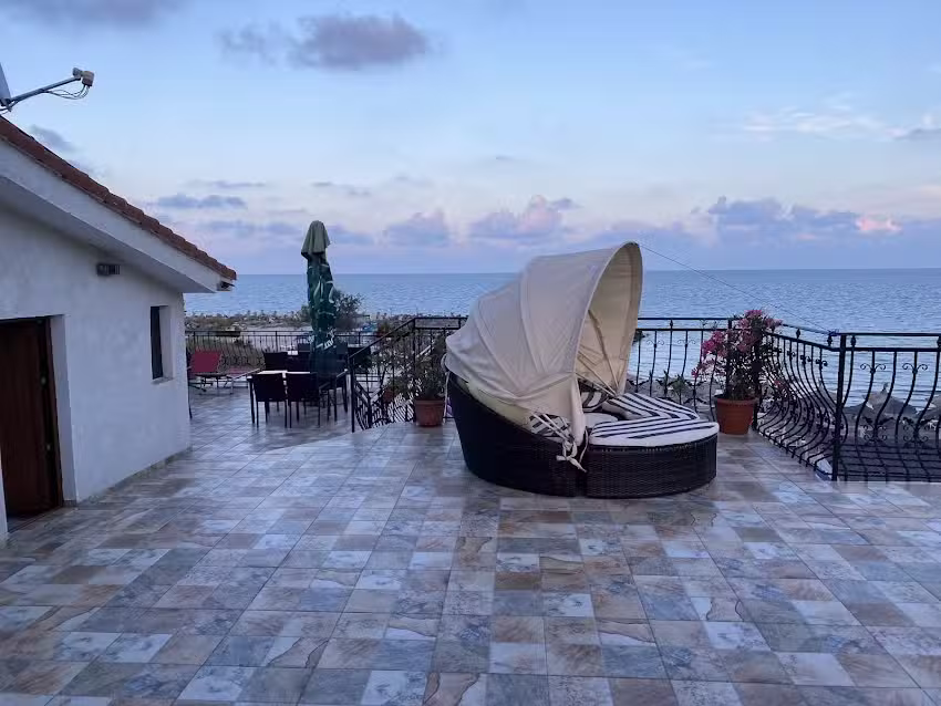 Villa sulla spiaggia n. 9