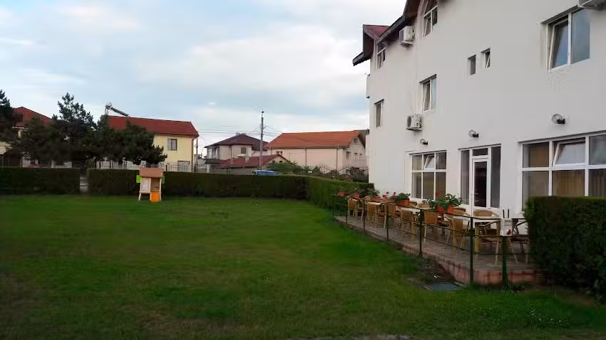 Vila Select &ndash; sz&aacute;ll&aacute;s Techirghiolban