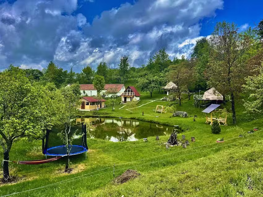 Wild Glamping Cornereva