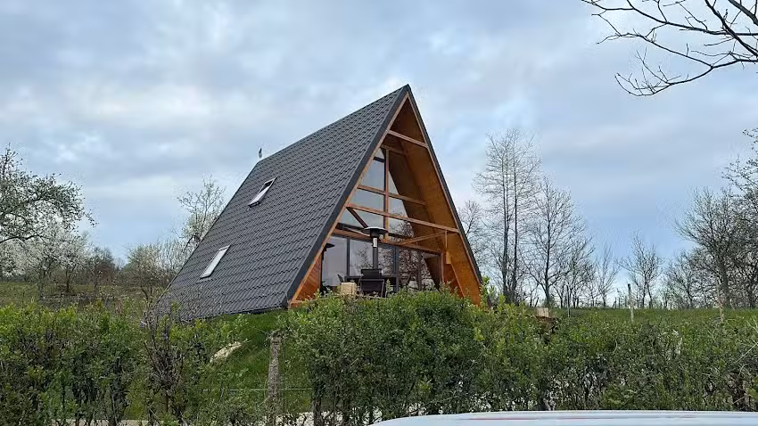 Chalet in legno e mattoni